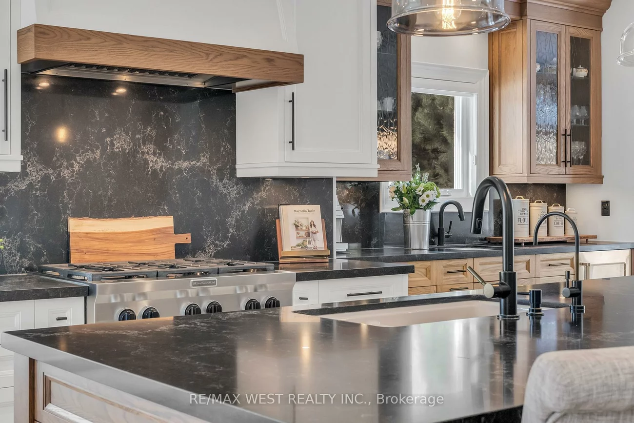 10, Farmcrest, Nobleton, King