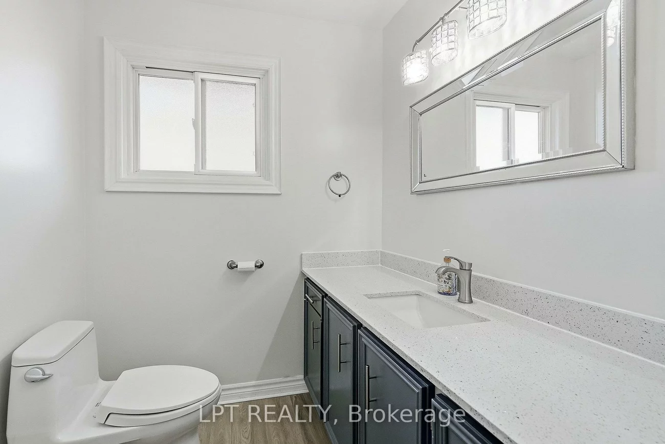9, Noblewood, Nobleton, King