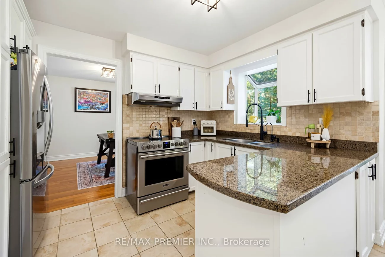 122, Hill Farm, Nobleton, King