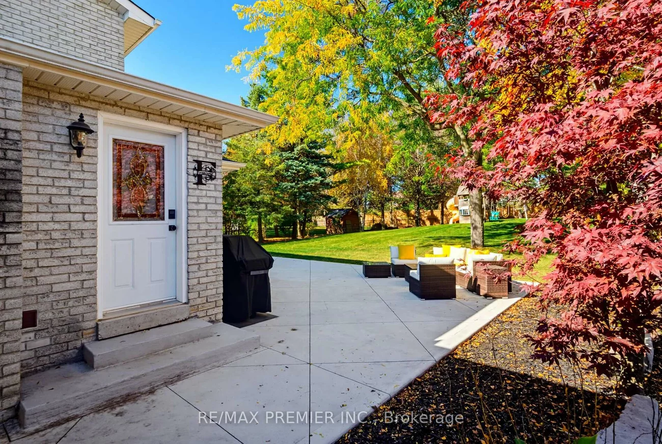 122, Hill Farm, Nobleton, King