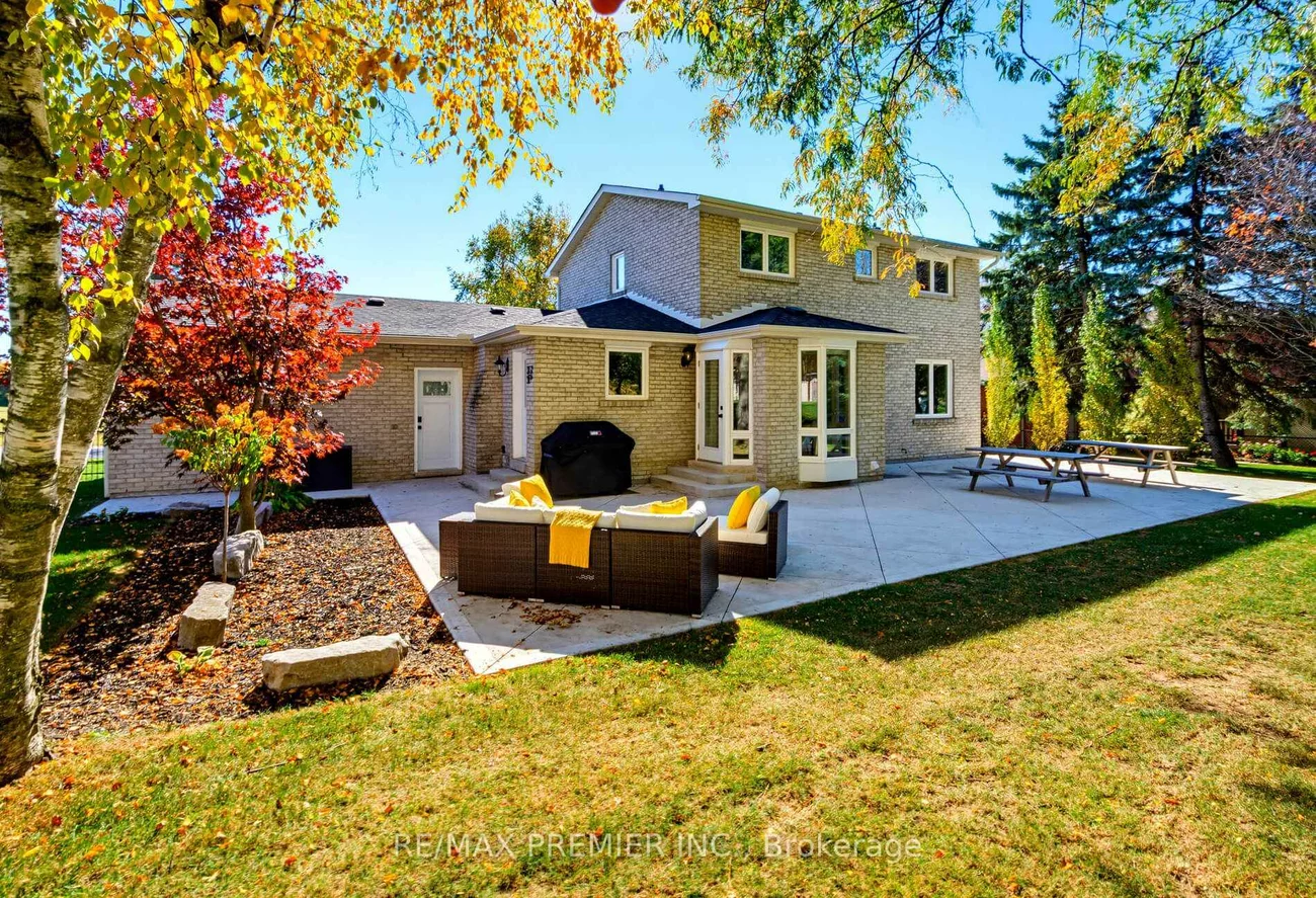 122, Hill Farm, Nobleton, King