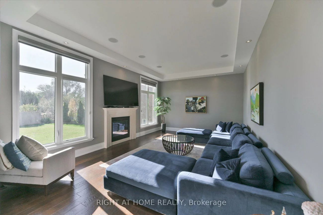 25, Wedgeport, Nobleton, King