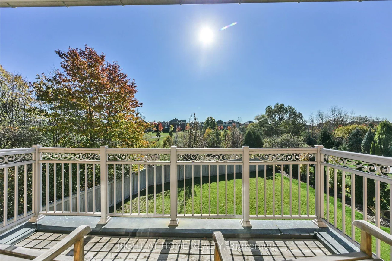 25, Wedgeport, Nobleton, King