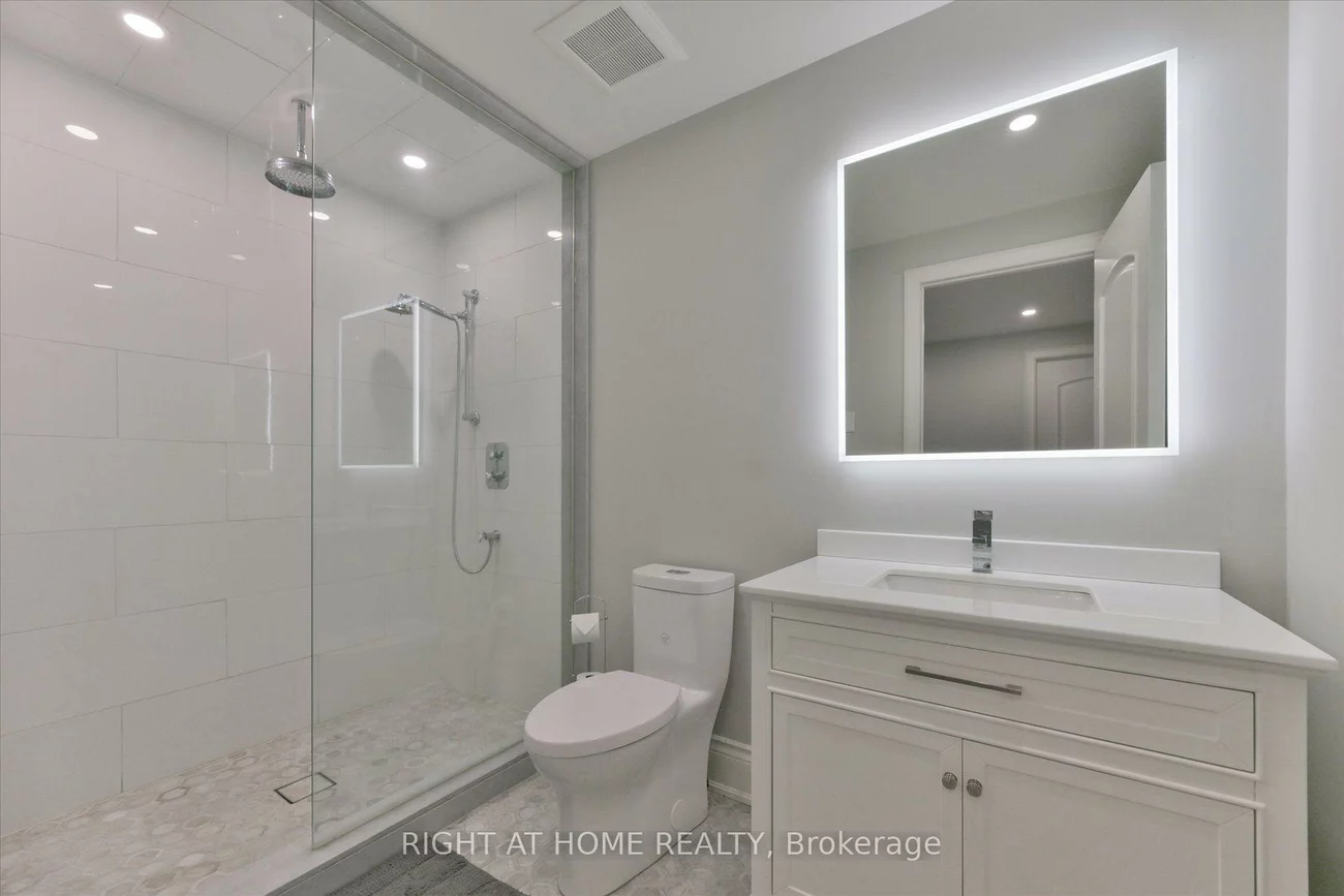 25, Wedgeport, Nobleton, King
