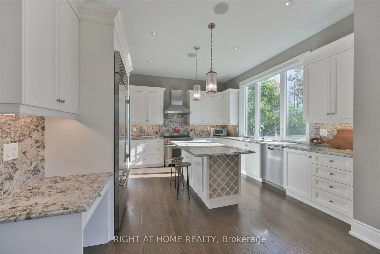 25, Wedgeport, Nobleton, King