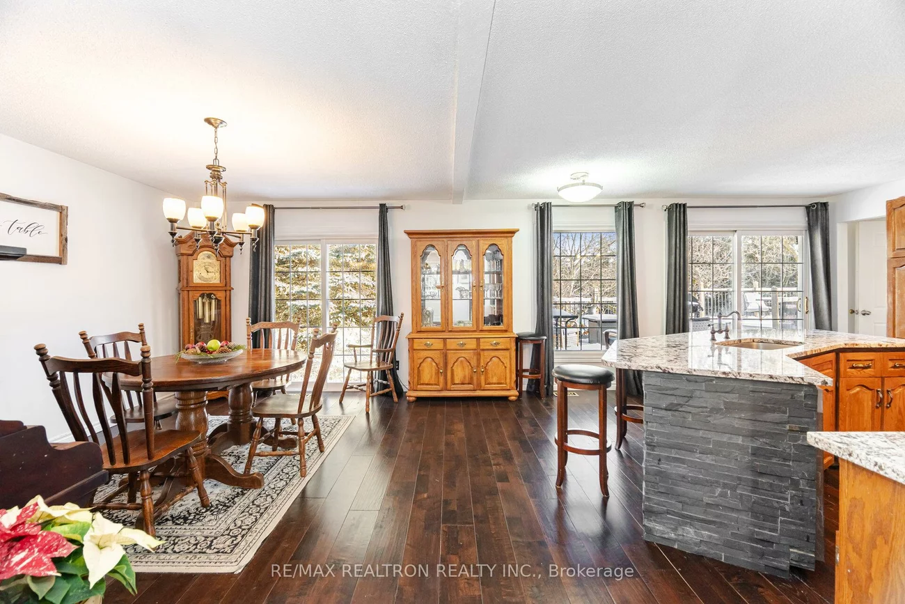 17145, Caledon King, Rural King, King