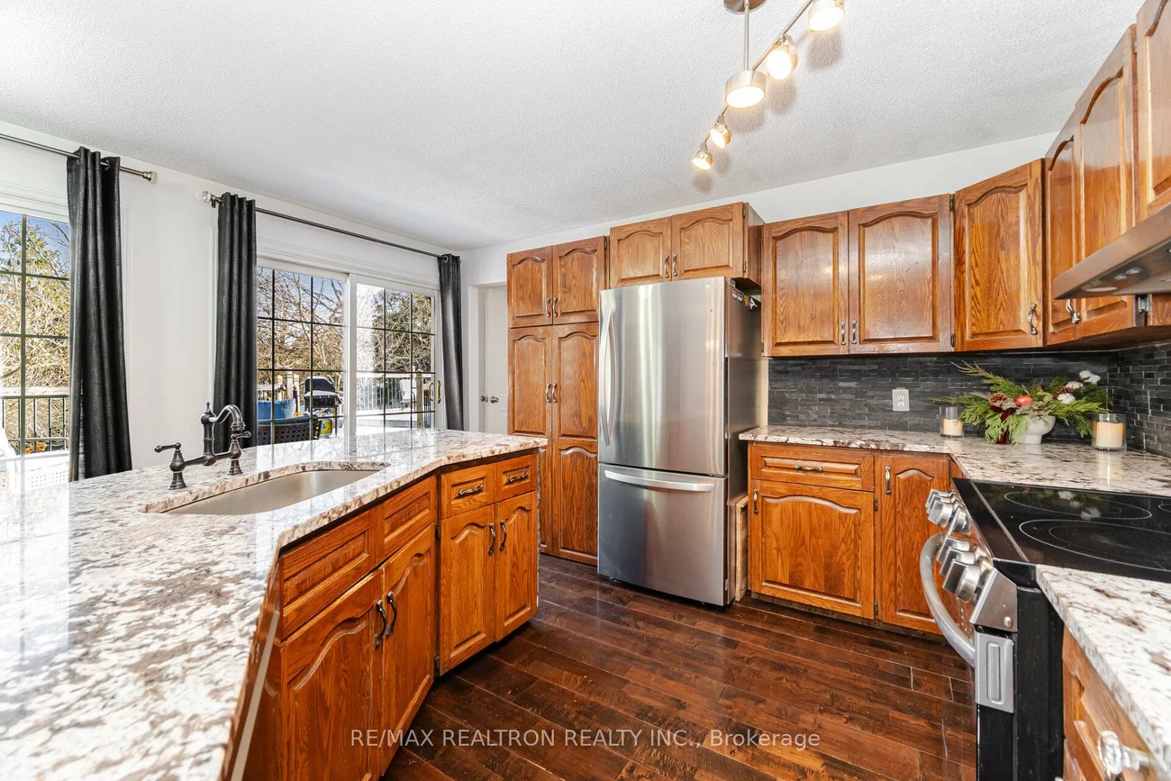 17145, Caledon King, Rural King, King