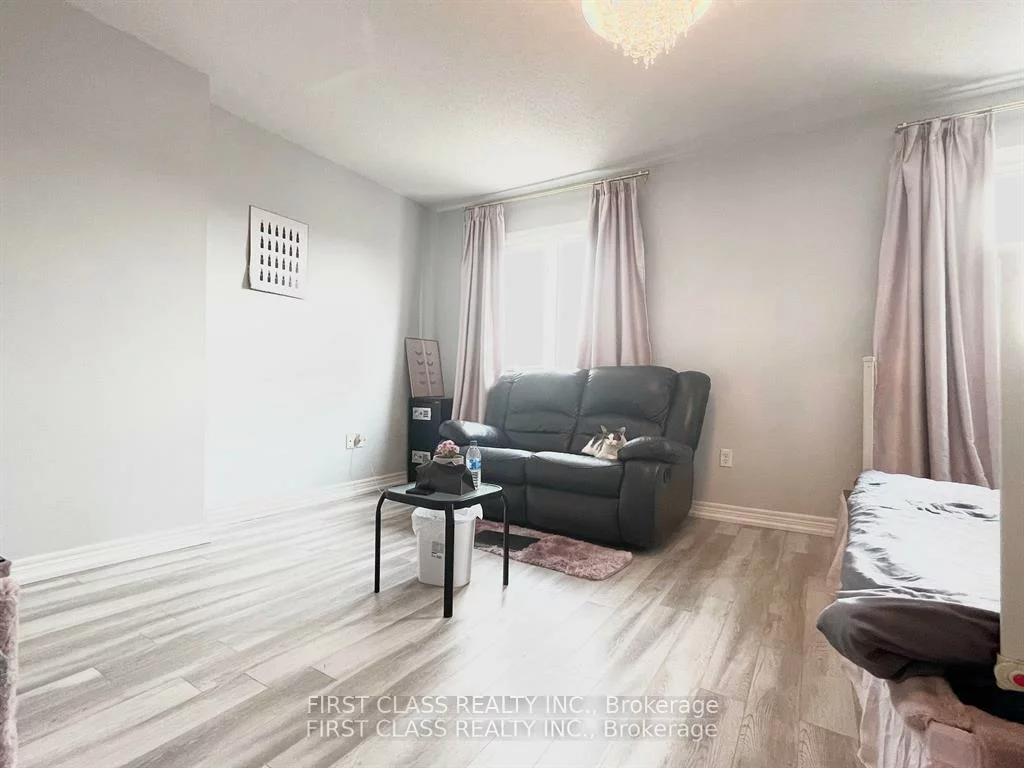 35, West Normandy, Cornell, Markham