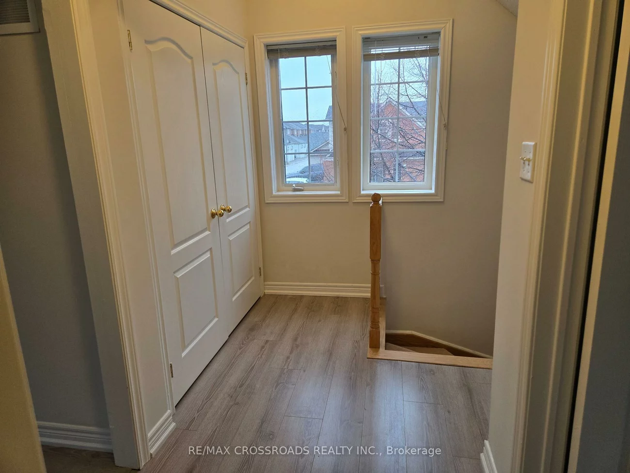 2922, Bur Oak, Cornell, Markham