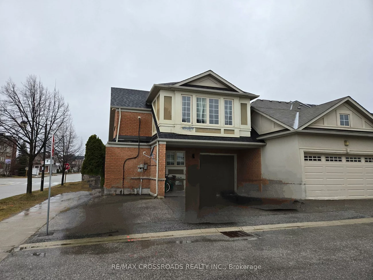 2922, Bur Oak, Cornell, Markham