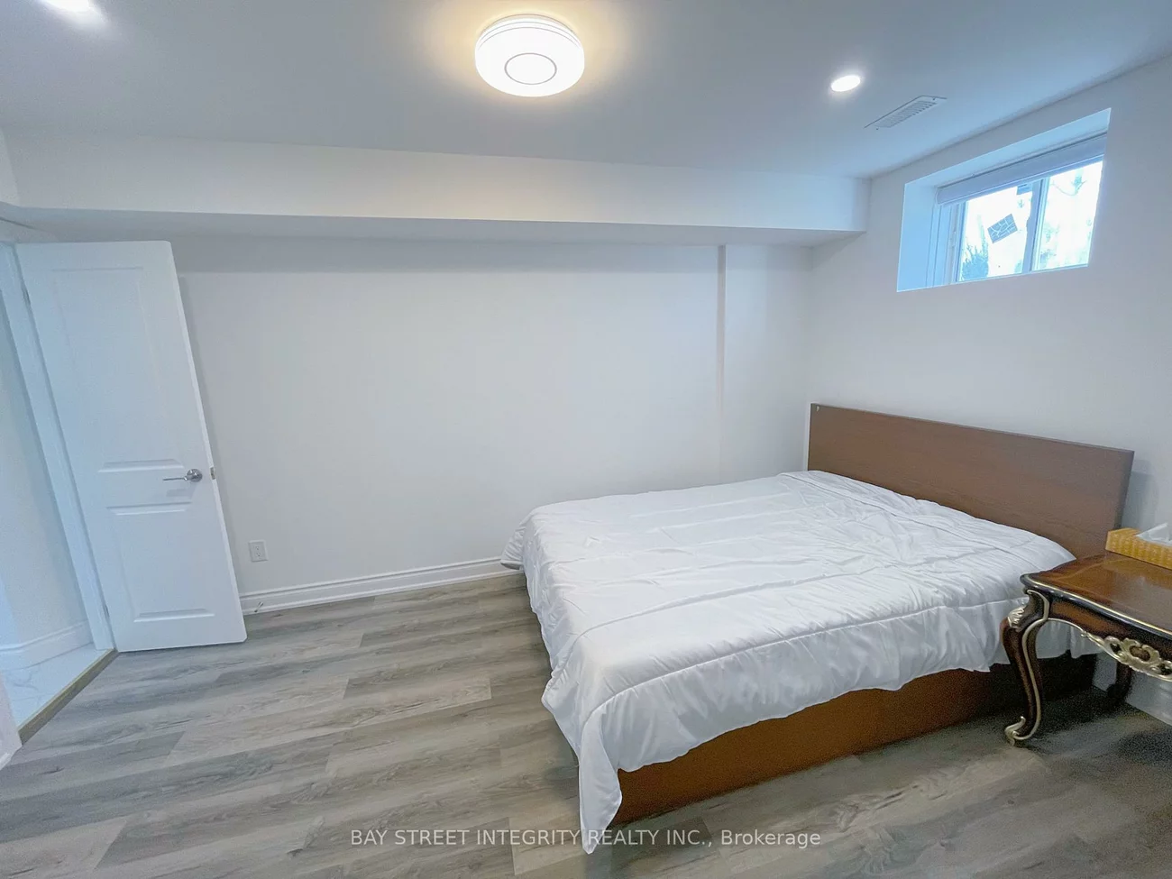 145, Markland, Cachet, Markham