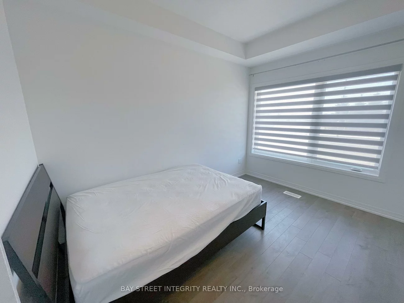 145, Markland, Cachet, Markham