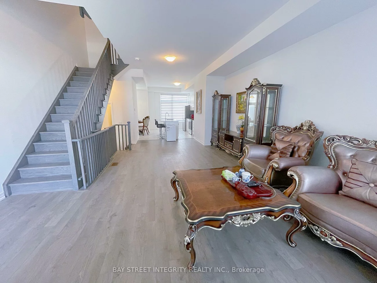 145, Markland, Cachet, Markham