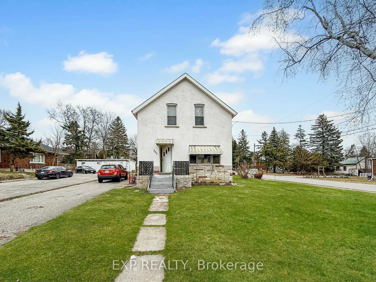 283, Main, Old Markham Village, Markham