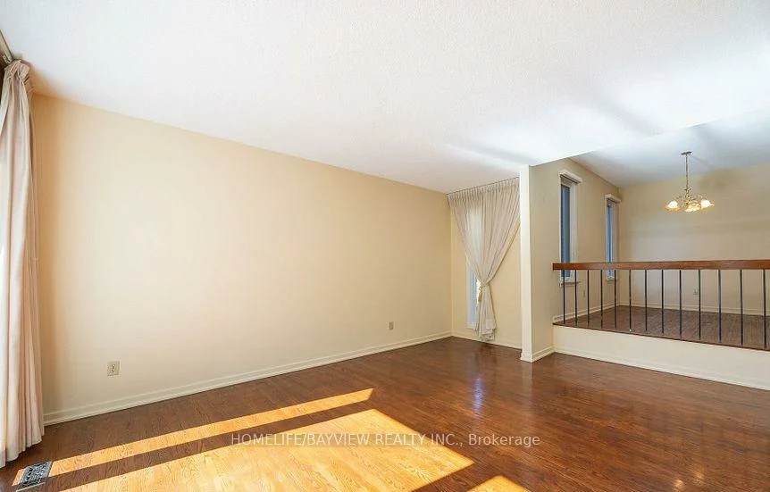 26, Jondan, Royal Orchard, Markham