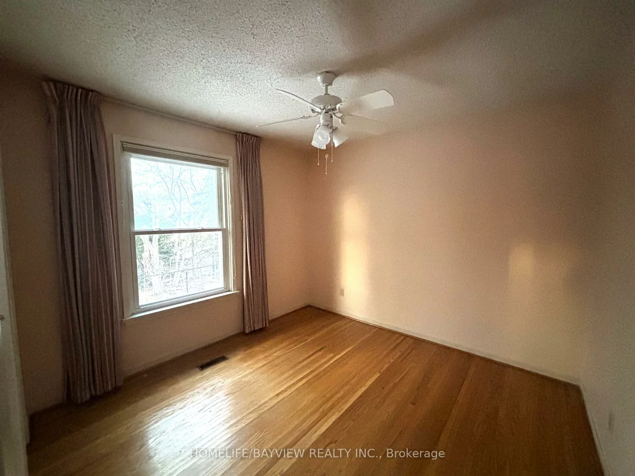 26, Jondan, Royal Orchard, Markham