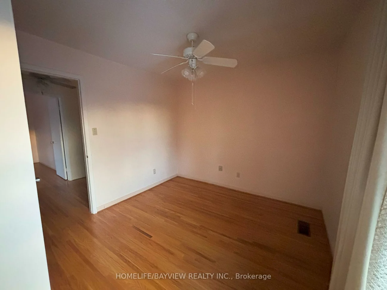 26, Jondan, Royal Orchard, Markham