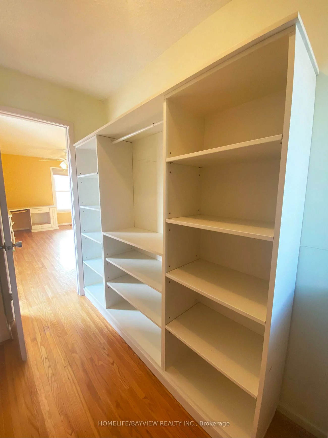 26, Jondan, Royal Orchard, Markham