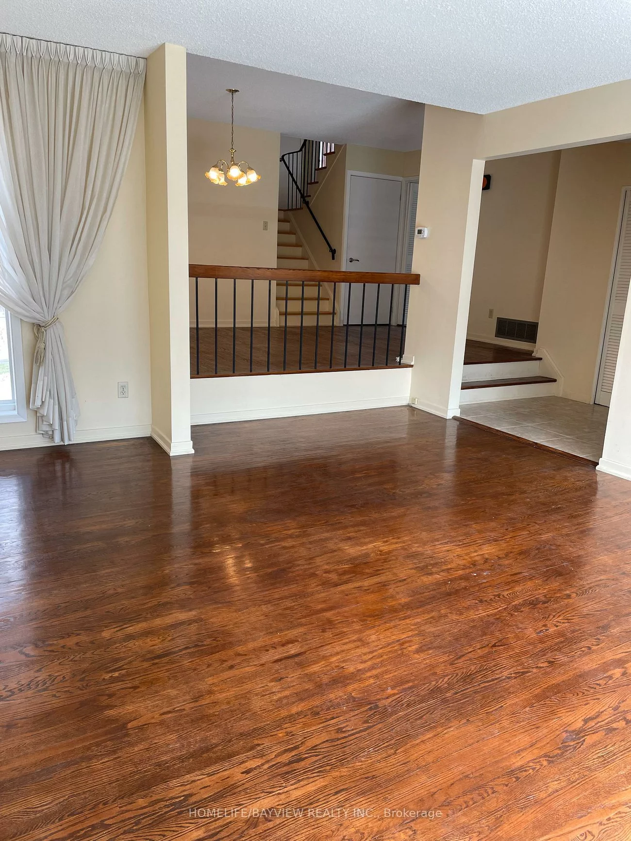 26, Jondan, Royal Orchard, Markham