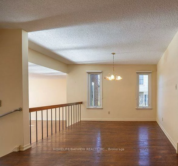 26, Jondan, Royal Orchard, Markham
