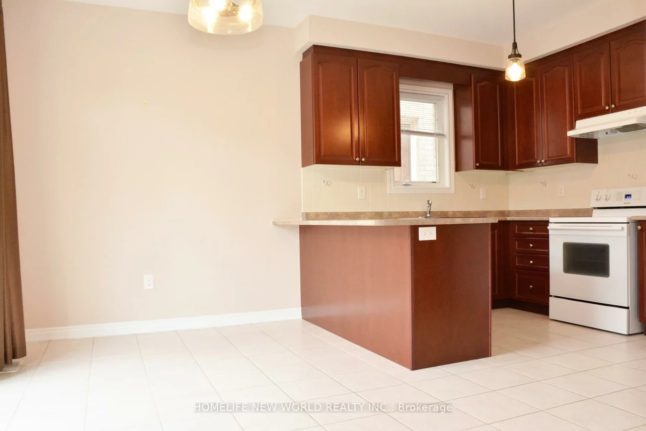 219, Smoothwater, Box Grove, Markham