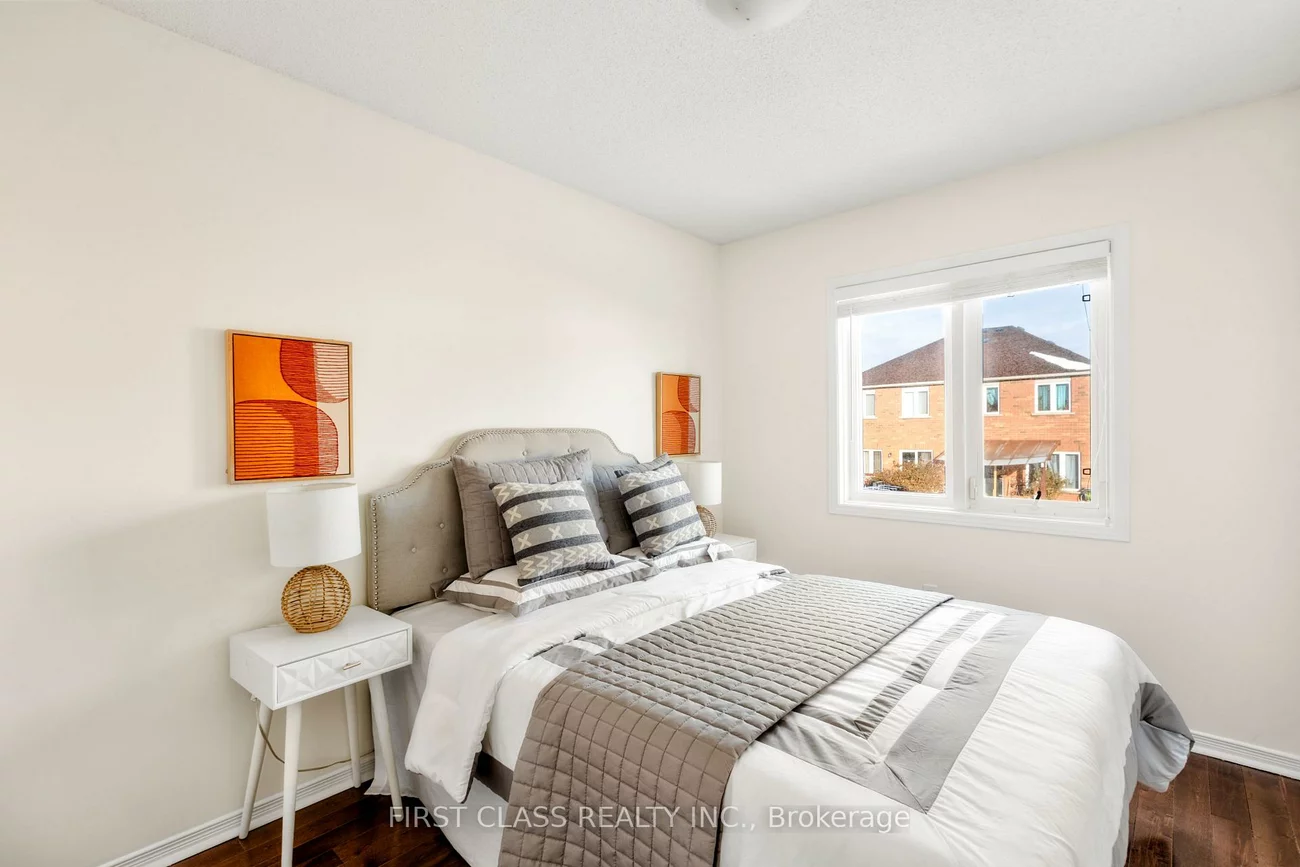 26, Tara, Cedarwood, Markham