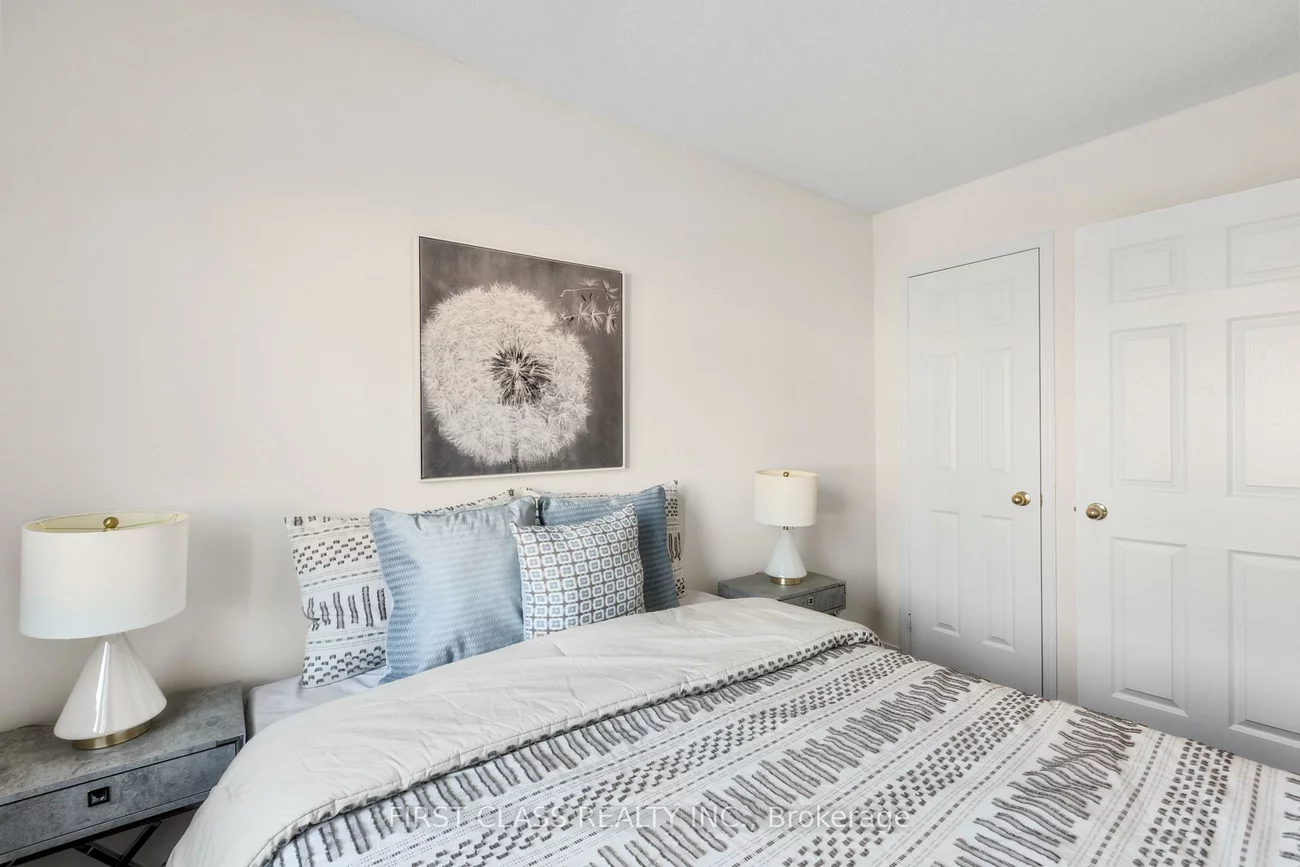 26, Tara, Cedarwood, Markham