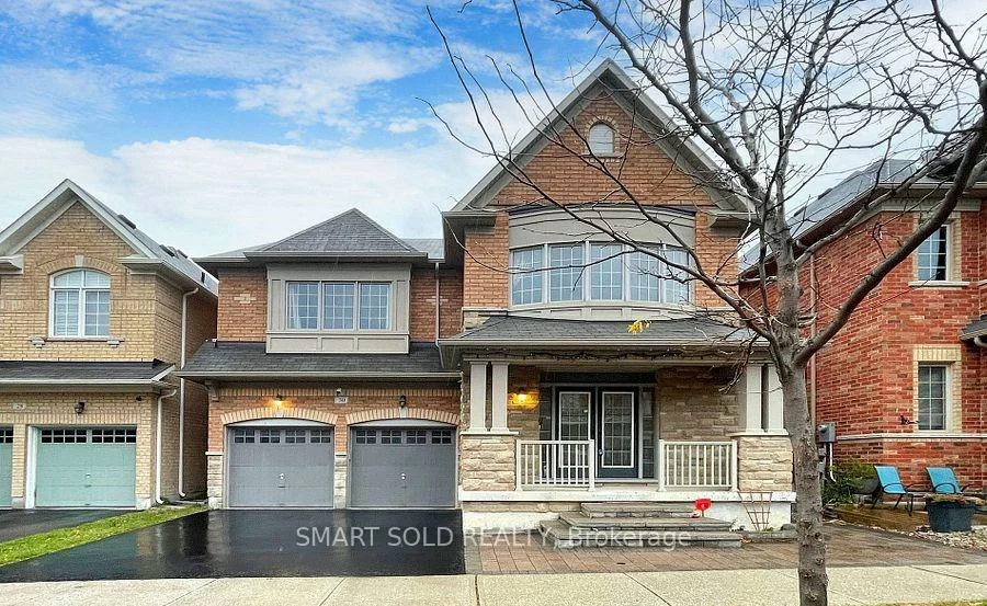 30, Holst, Berczy, Markham