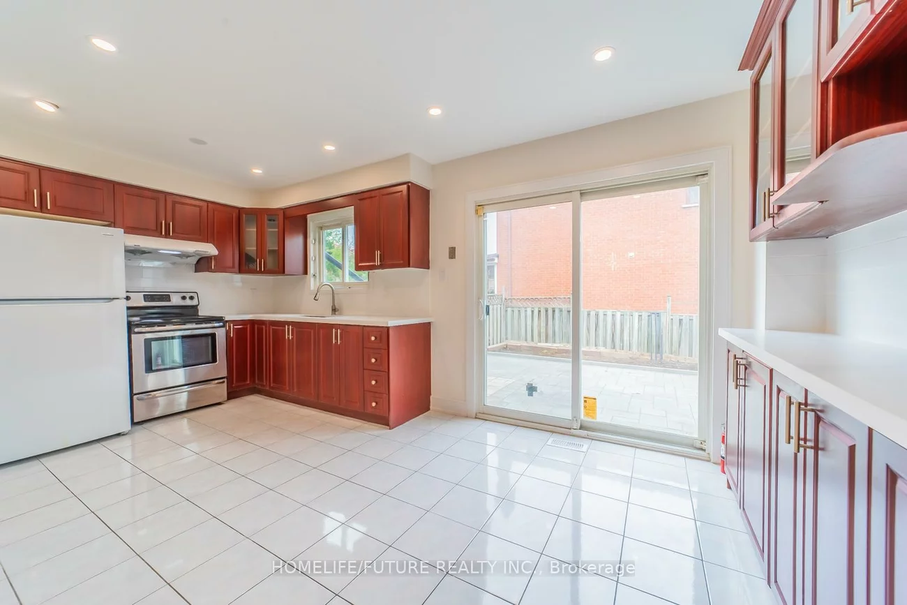 14, Bradley, Milliken Mills East, Markham