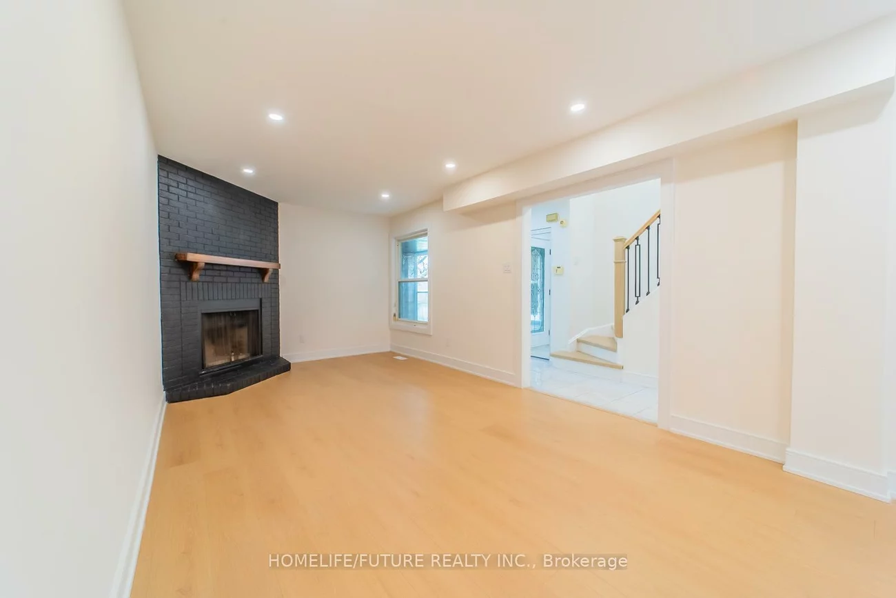 14, Bradley, Milliken Mills East, Markham