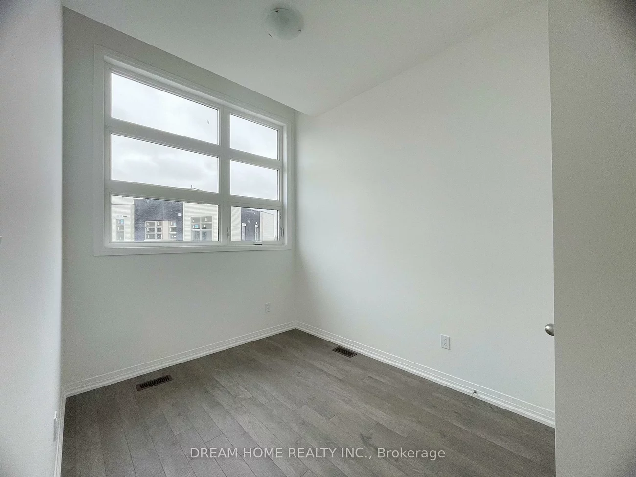 9, Albert Firman, Cachet, Markham