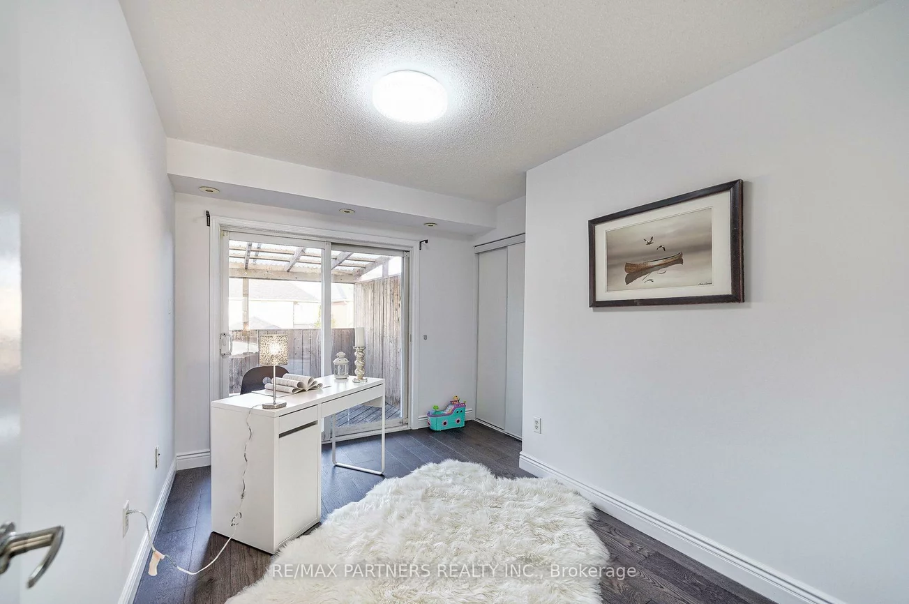 2746, Bur Oak, Cornell, Markham