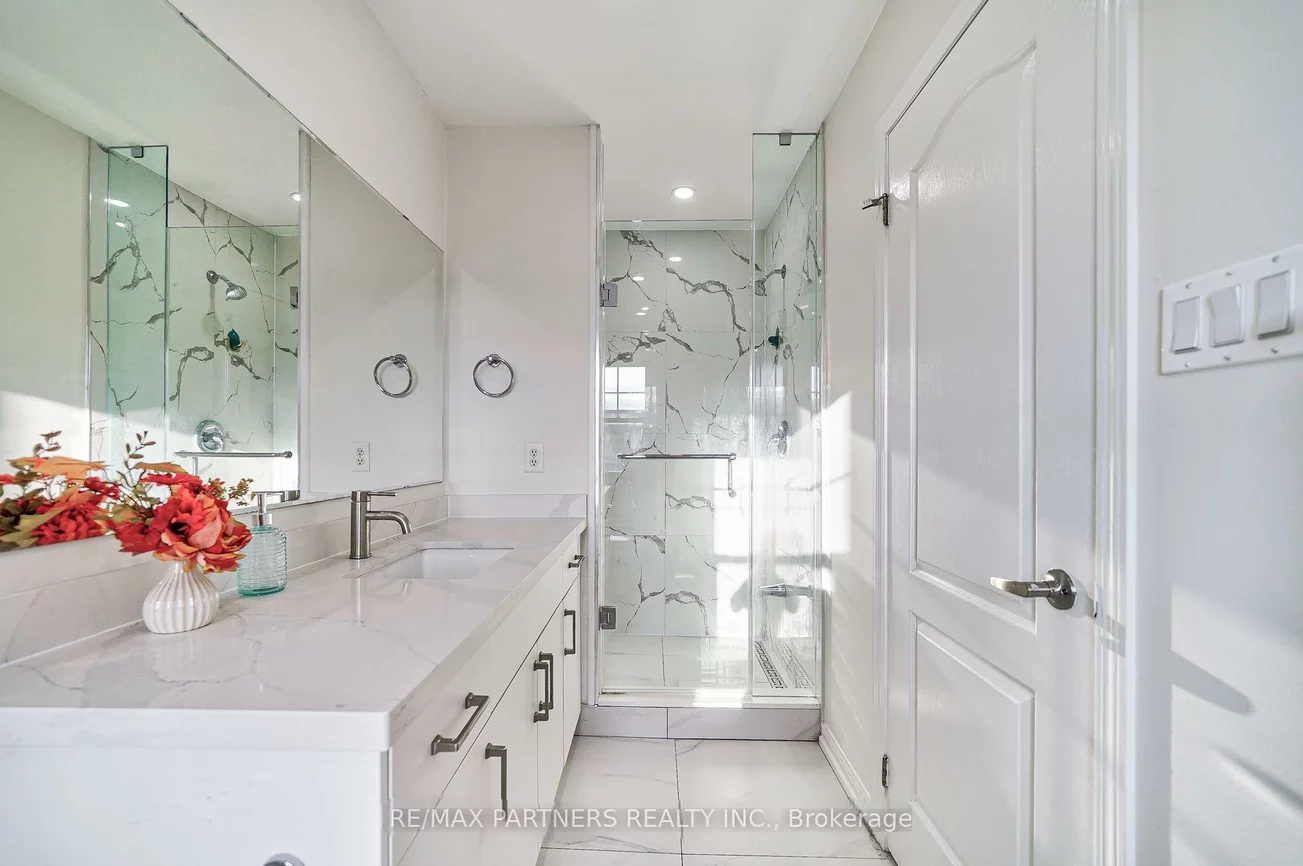 2746, Bur Oak, Cornell, Markham