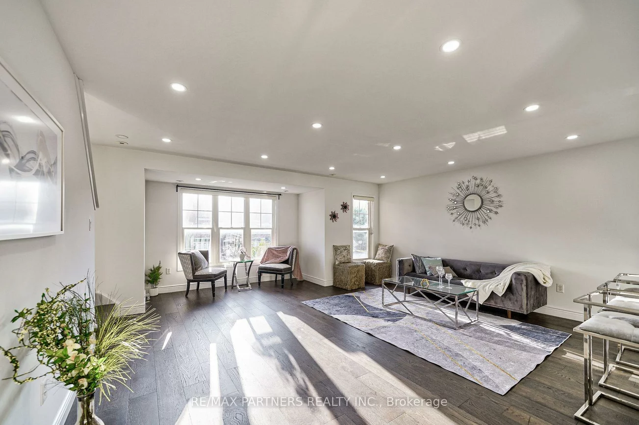 2746, Bur Oak, Cornell, Markham