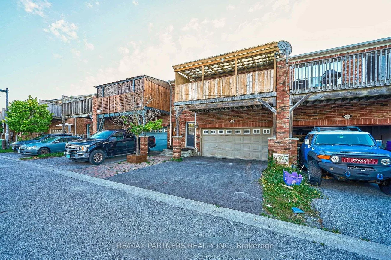 2746, Bur Oak, Cornell, Markham