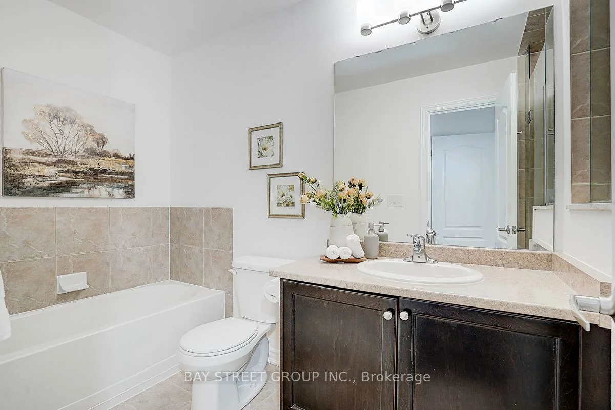 10981, Woodbine, Victoria Square, Markham