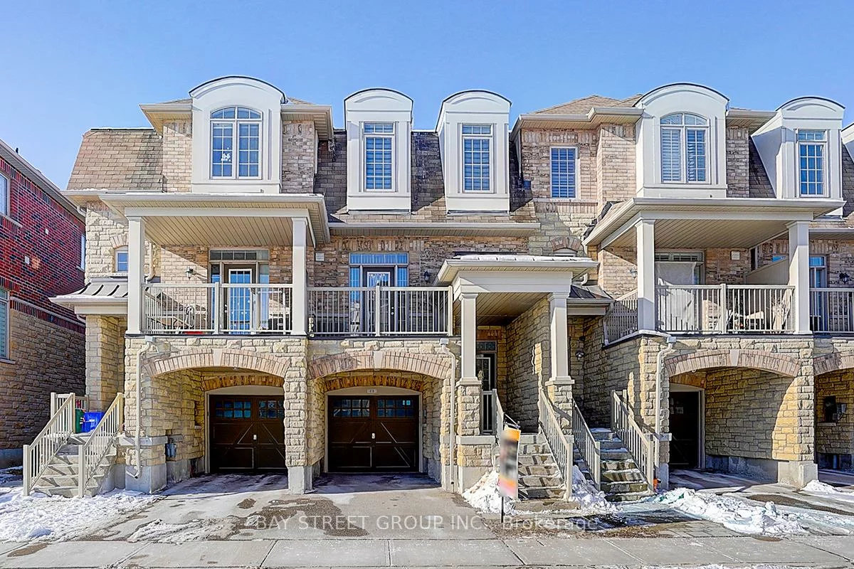 10981, Woodbine, Victoria Square, Markham