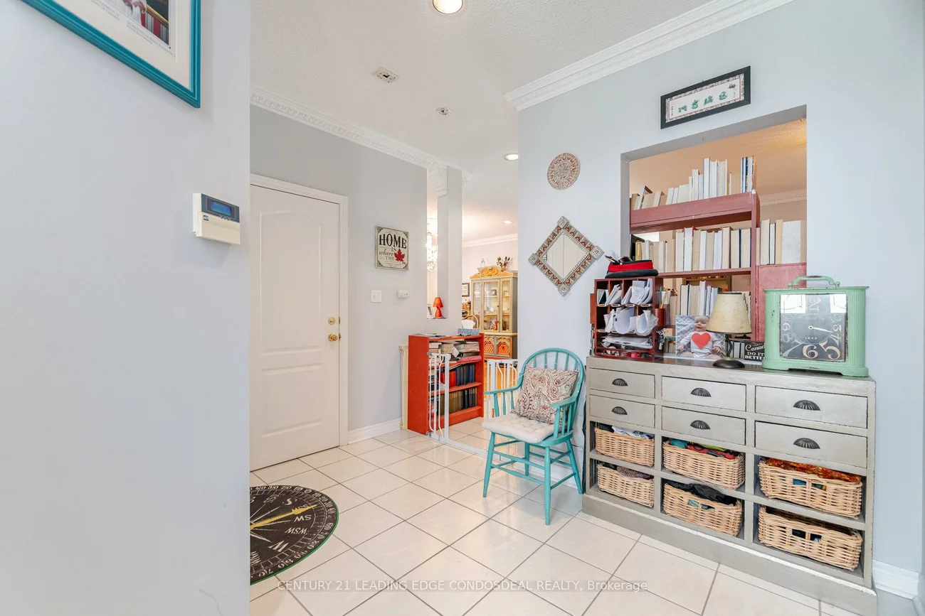 585, Highglen, Middlefield, Markham