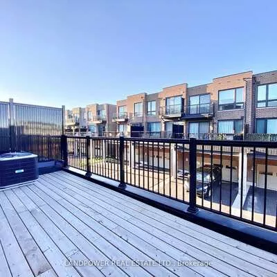 22, Rumney, Victoria Square, Markham