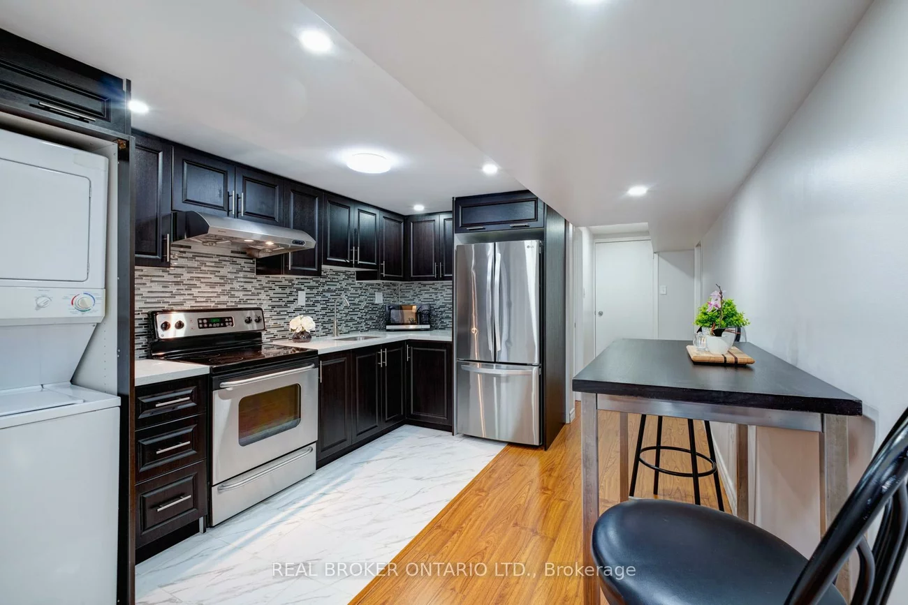 25, Charnwood, Aileen-Willowbrook, Markham