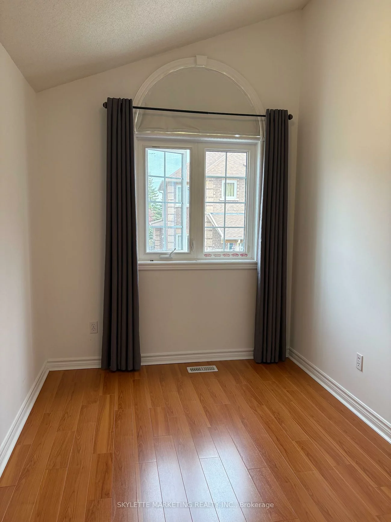 307, Milliken Meadow, Milliken Mills West, Markham