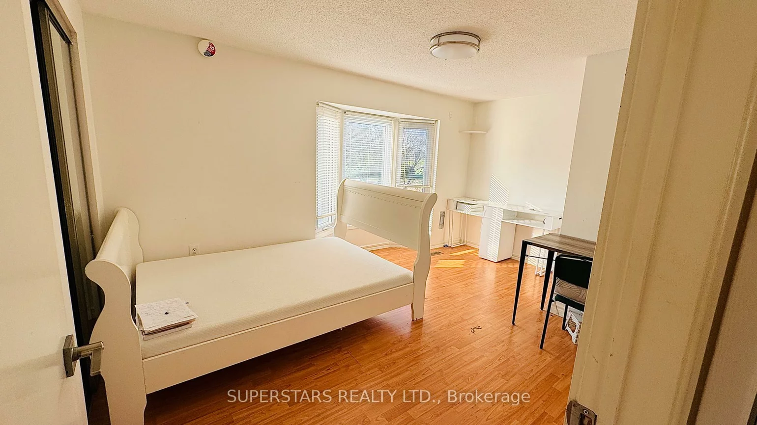 10, Marlow, Markville, Markham