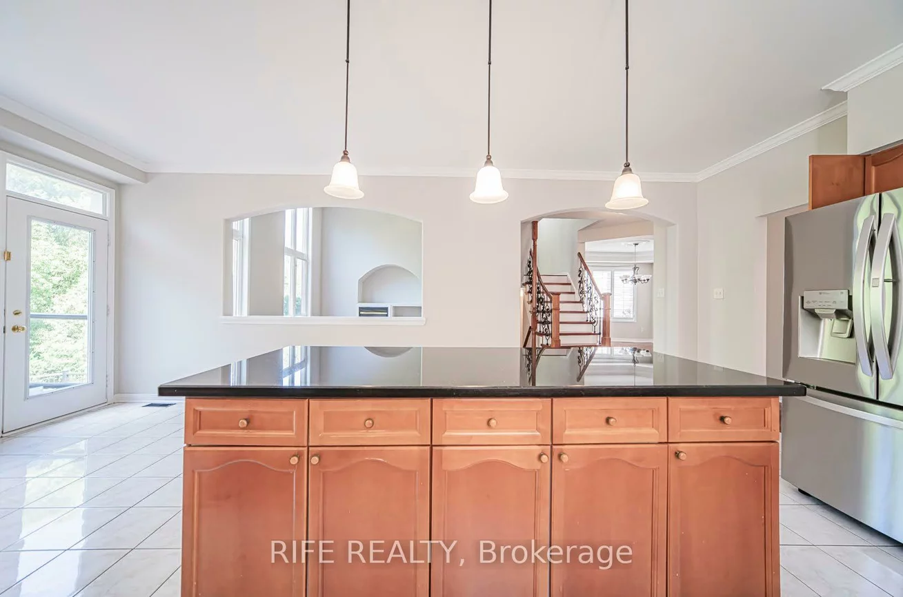 37, Burndenford, Markville, Markham