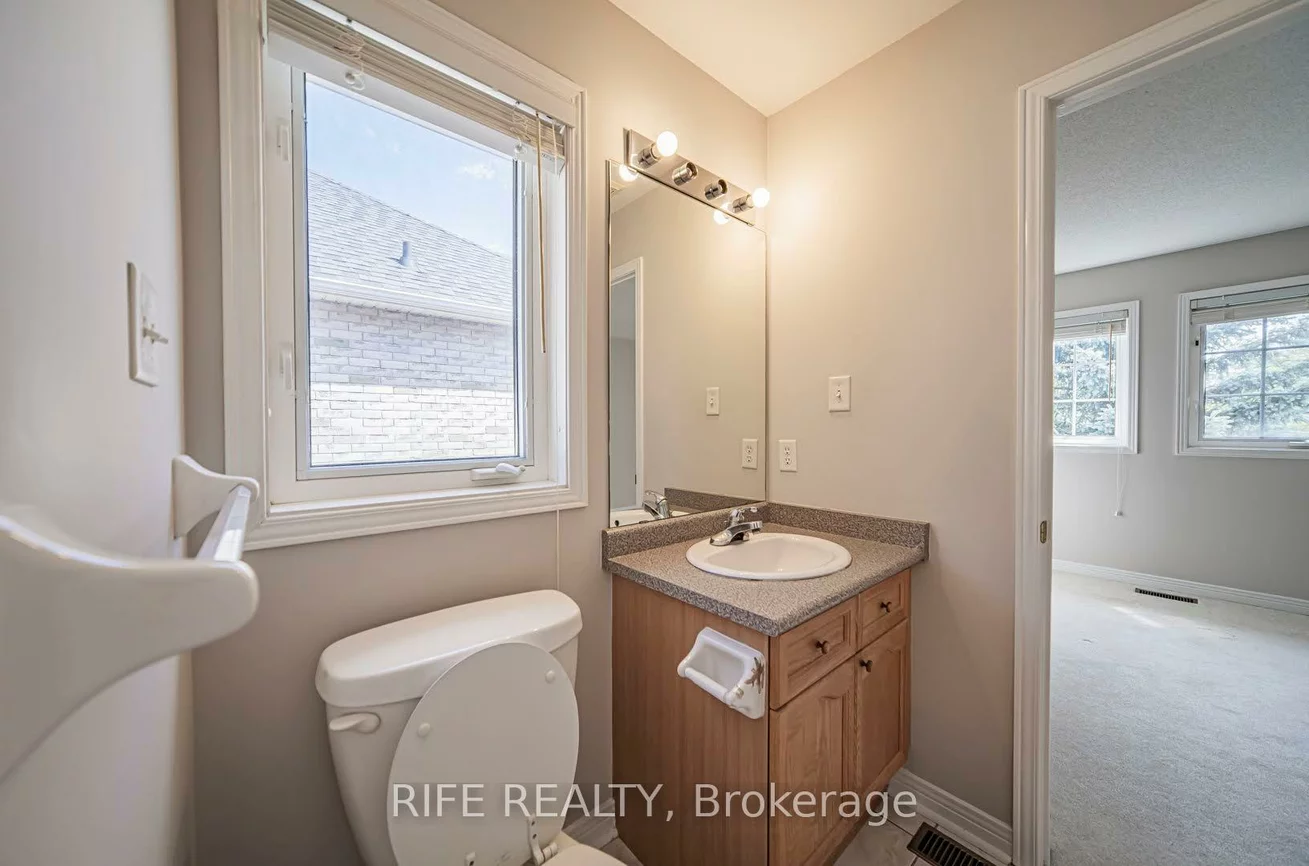 37, Burndenford, Markville, Markham