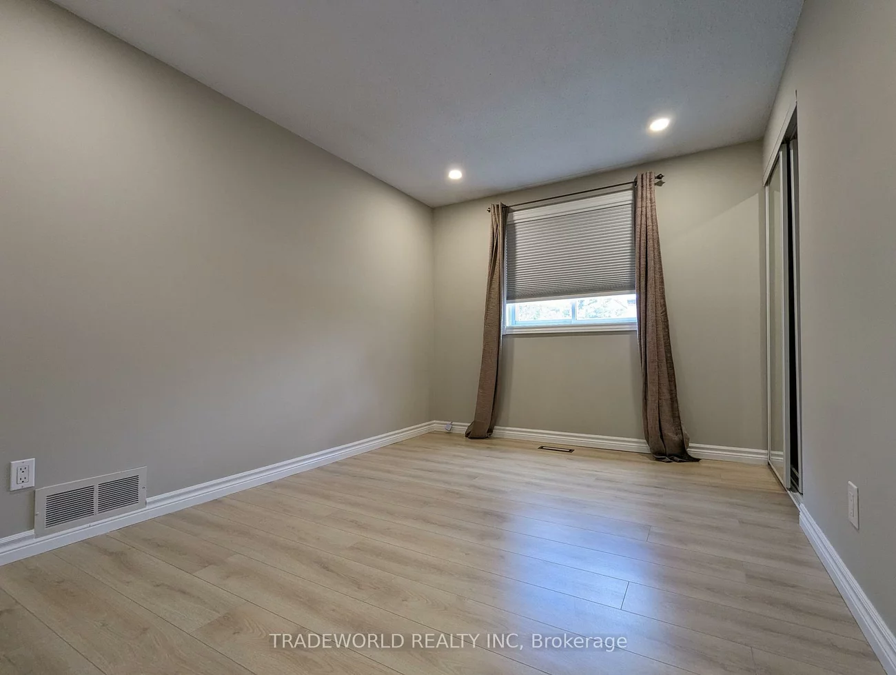 71, Ramona, Markham Village, Markham