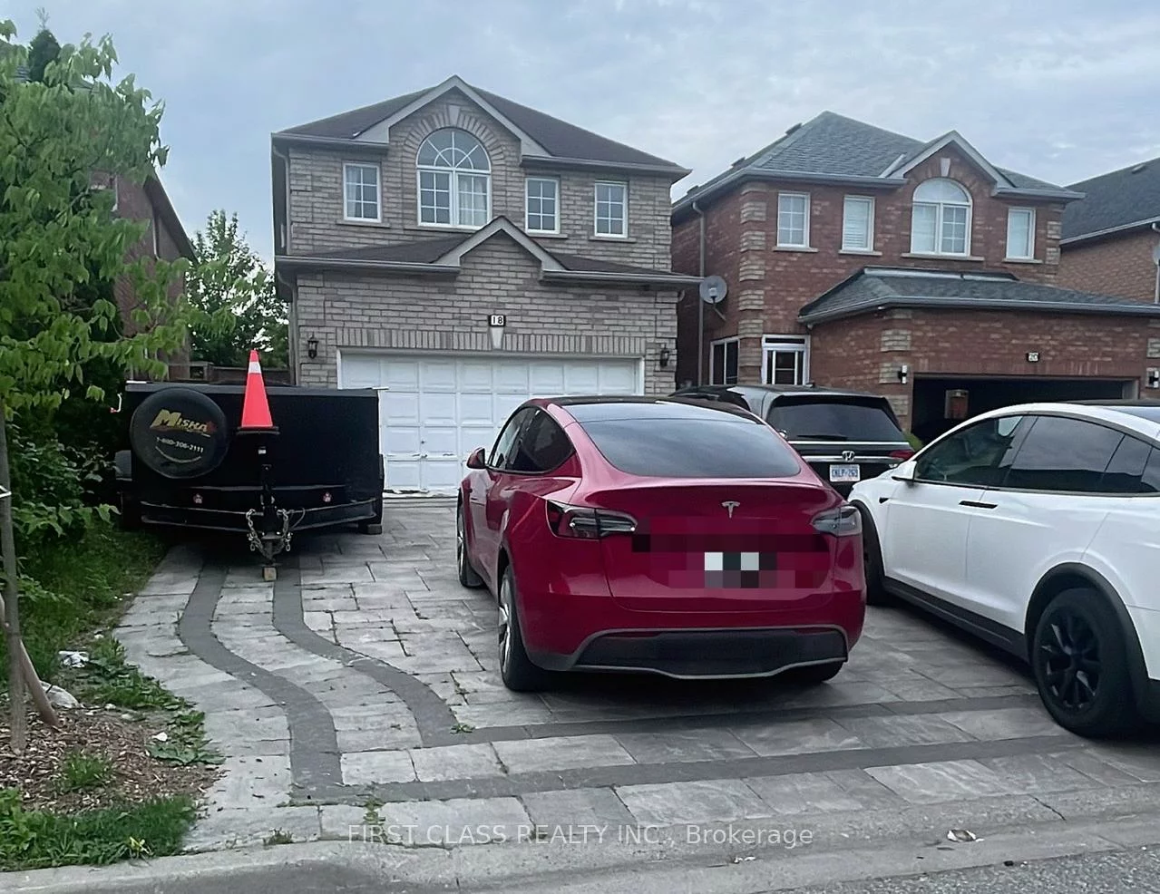 18, Angela, Middlefield, Markham