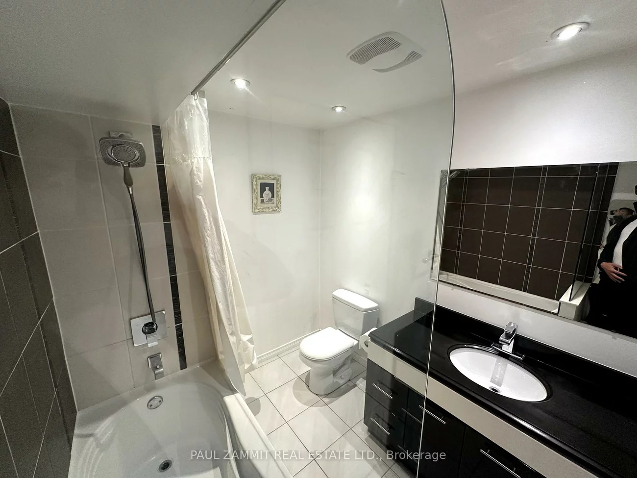 28, Sycamore, Aileen-Willowbrook, Markham