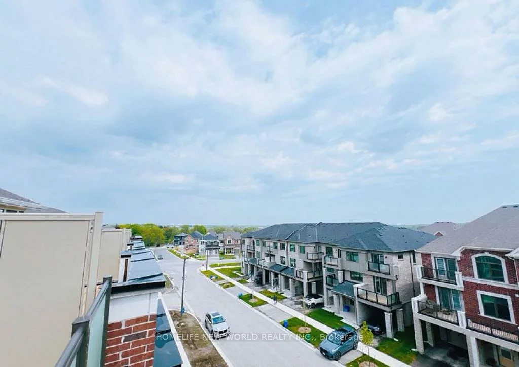 103, Thomas Frisby Jr., Victoria Square, Markham