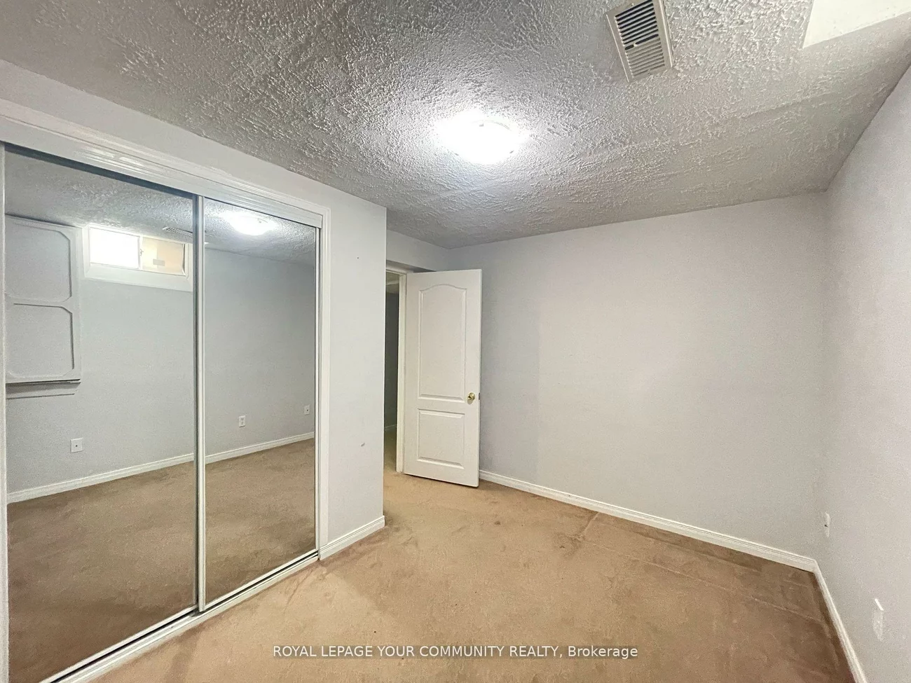 38, Ralph, Middlefield, Markham