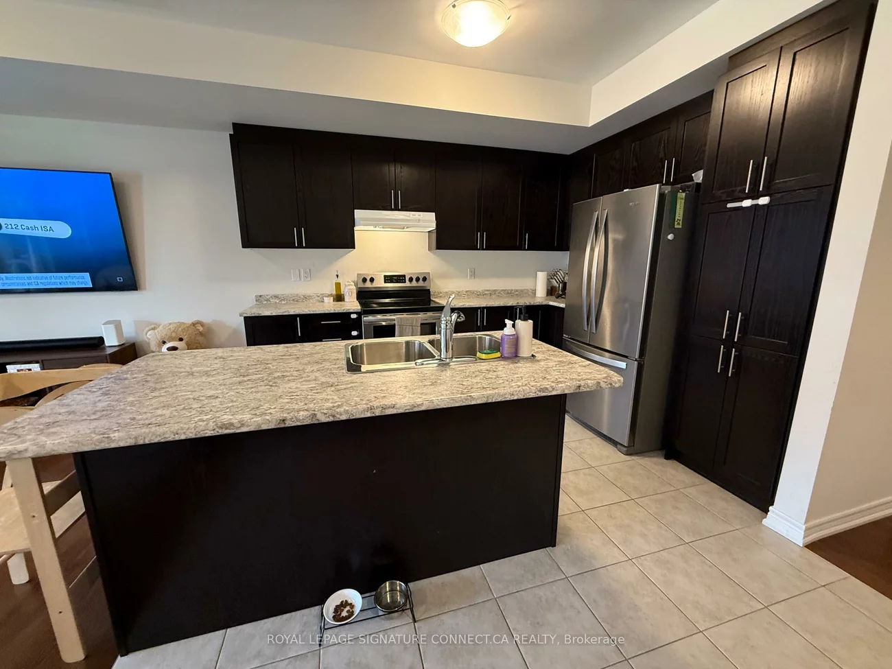 27, Luzon, Box Grove, Markham